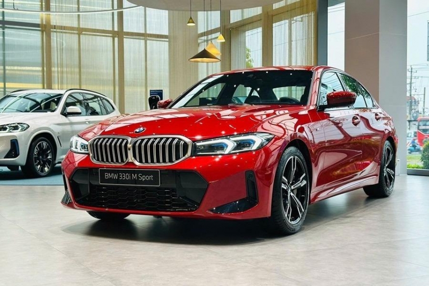 Khuyến mãi cho các dòng BMW tồn kho