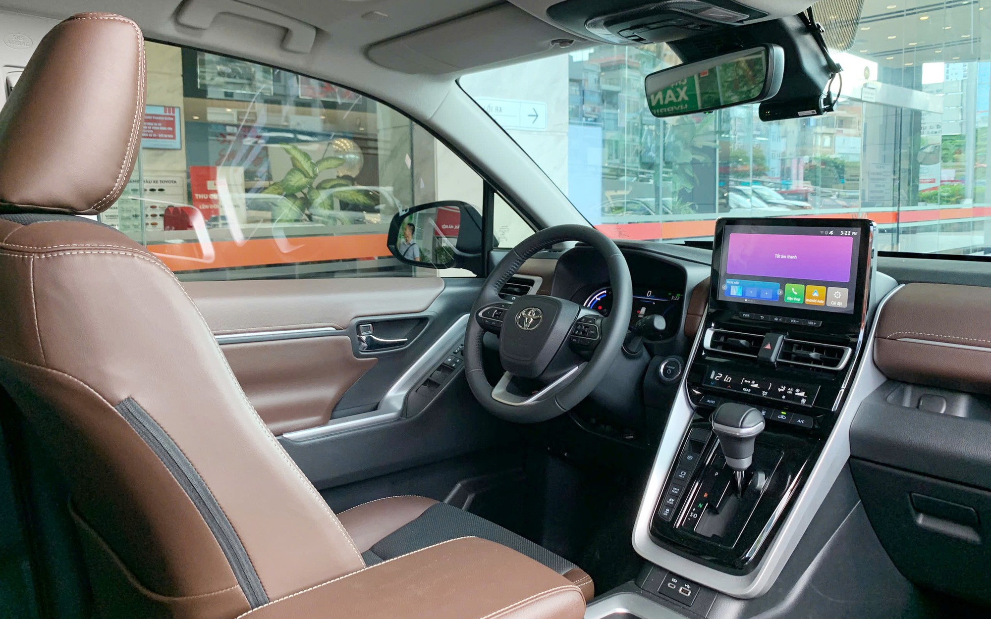 Xe Toyota Innova Cross phù hợp cho gia đình