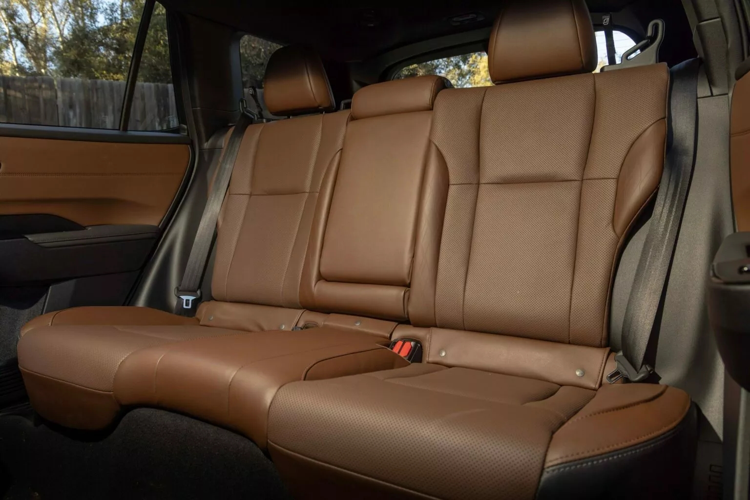 Giá bán các phiên bản Subaru Outback