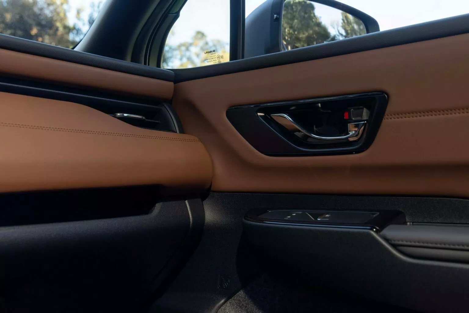 Đèn hậu Subaru Outback mới