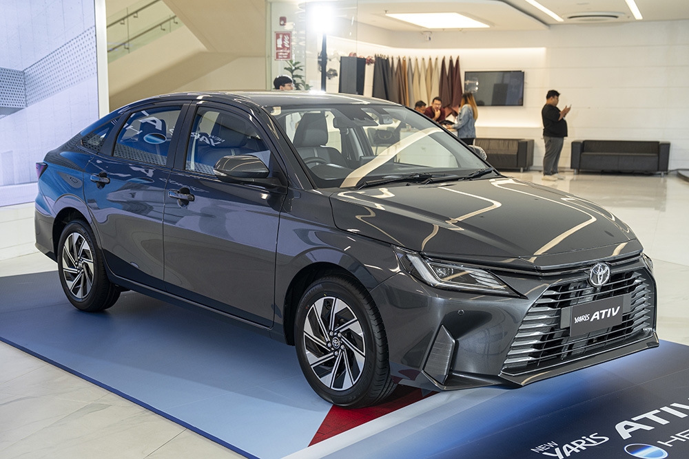 Hình ảnh chi tiết Toyota Vios HEV Premium