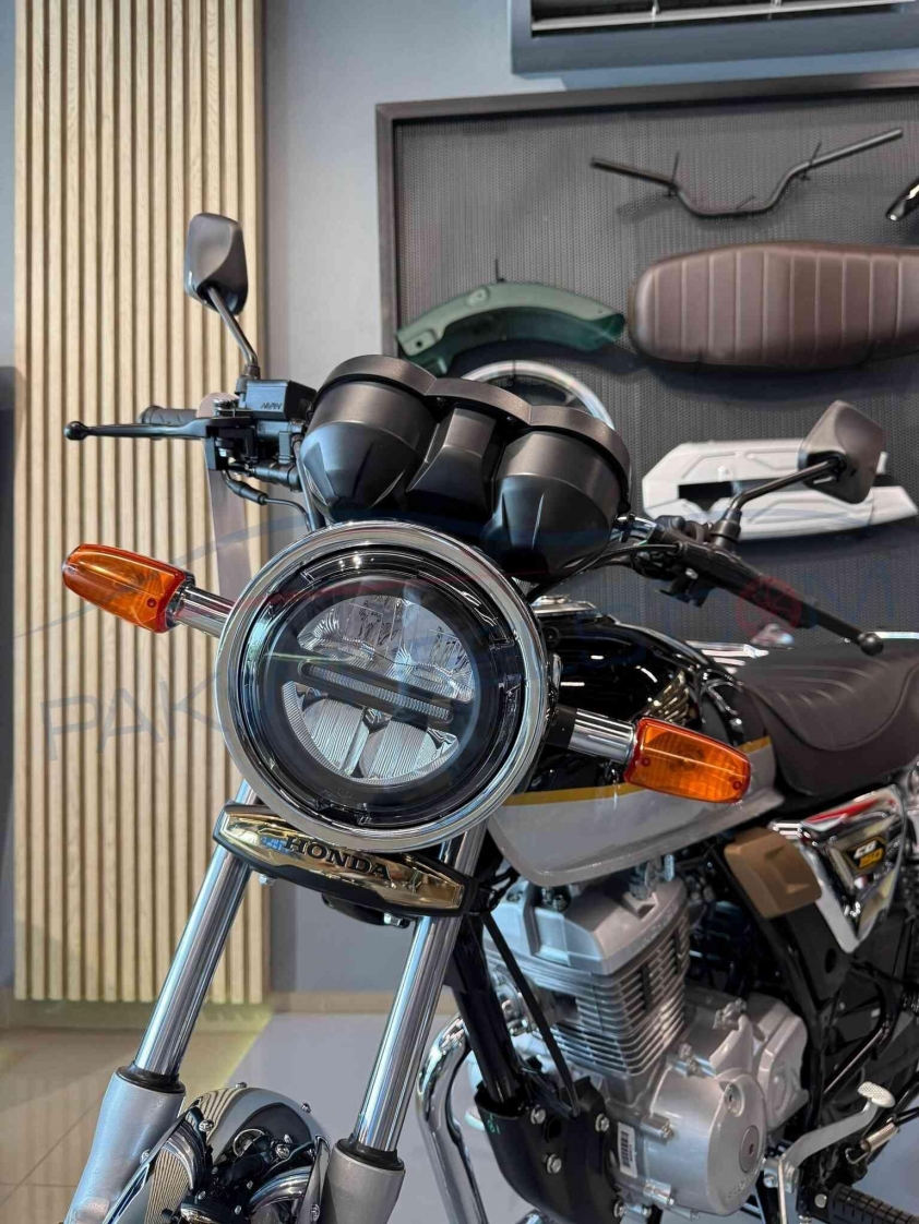 Mâm nhôm đúc đa chấu trên Honda CG150