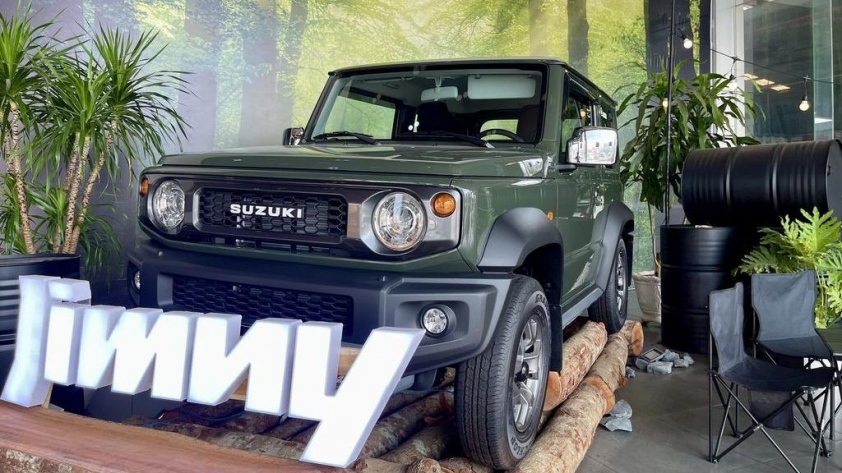 Suzuki Jimny mẫu SUV 3 cửa