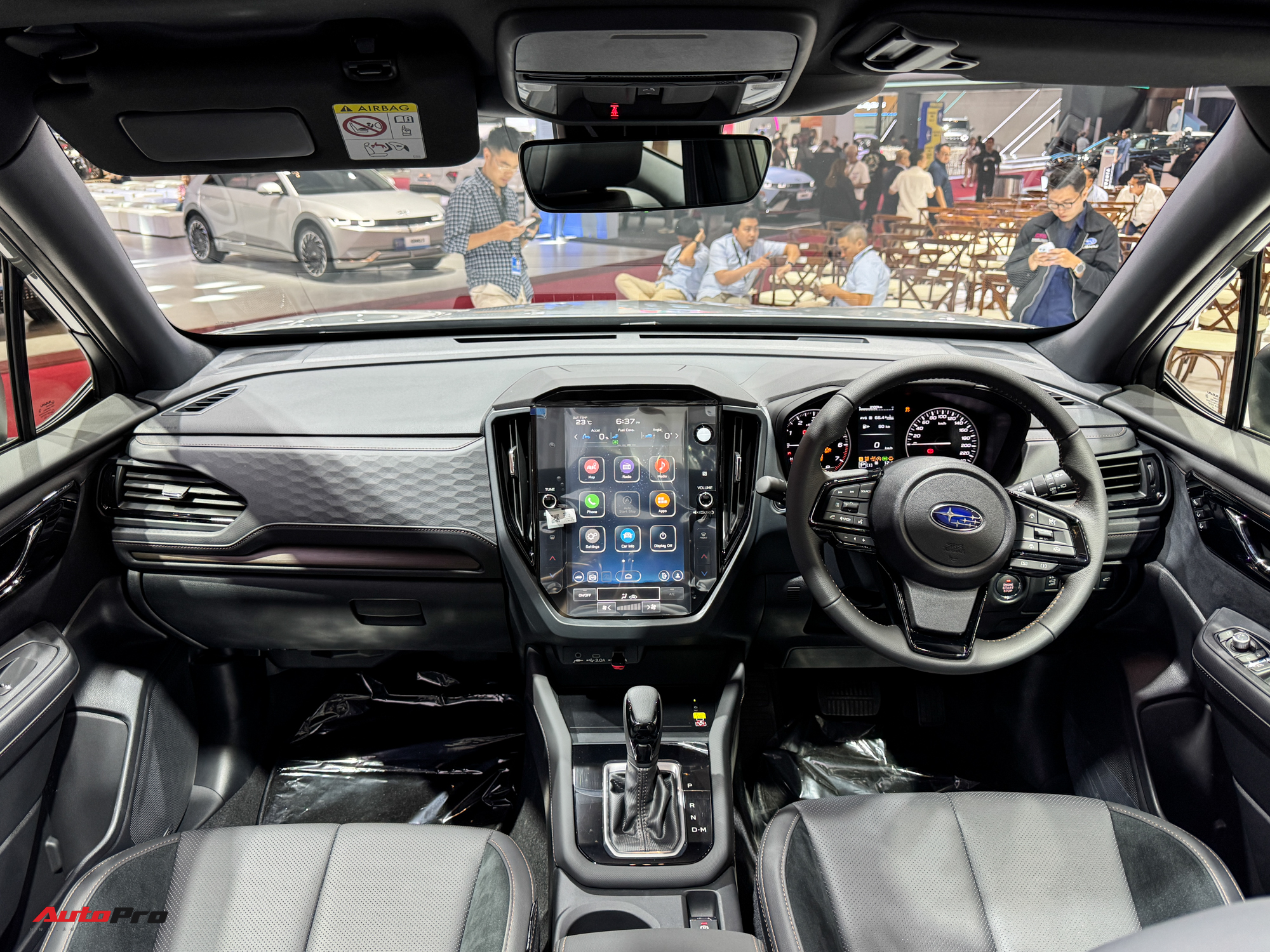 Subaru Forester 2025 ra mắt Indonesia