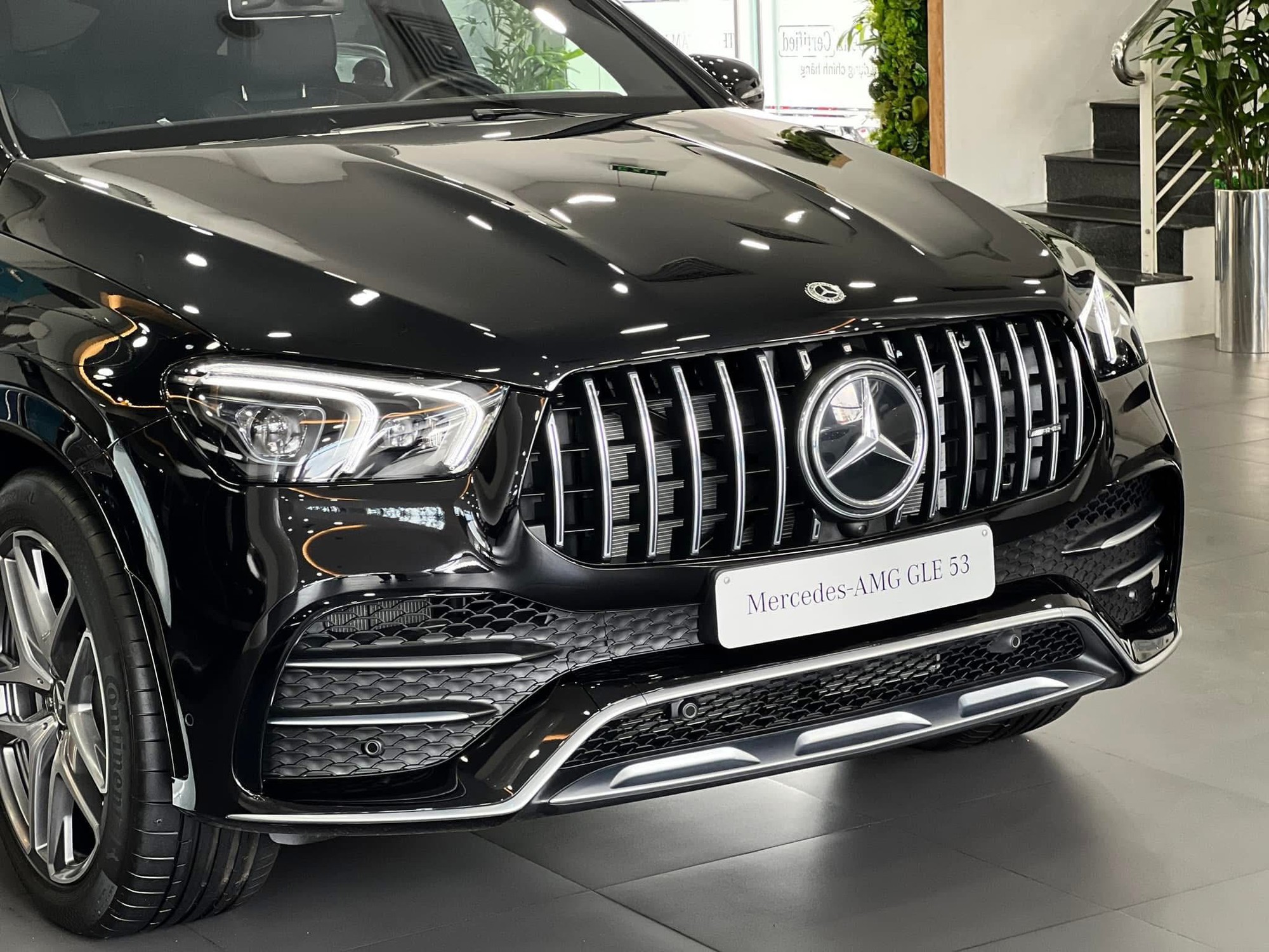 Đèn hậu LED trên Mercedes-AMG GLE 53