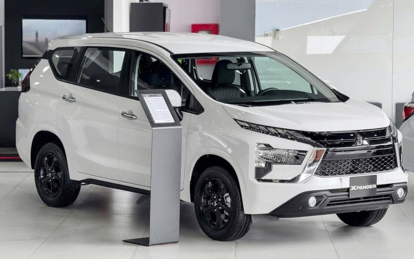 Khuyến mãi các mẫu xe Mitsubishi