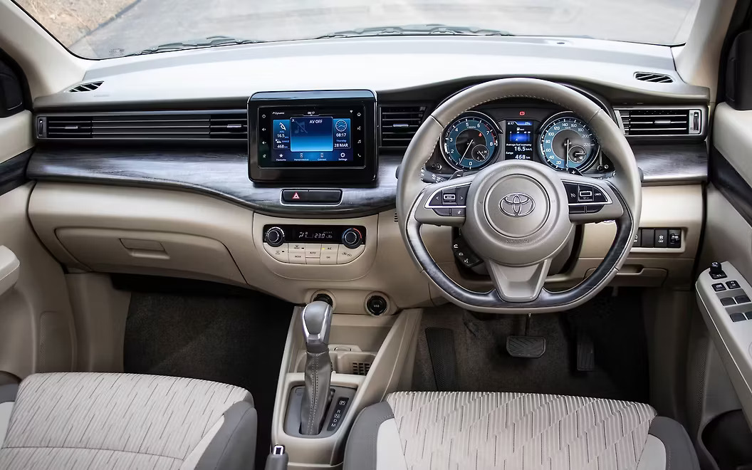 Màn hình cảm ứng trên Toyota Rumion