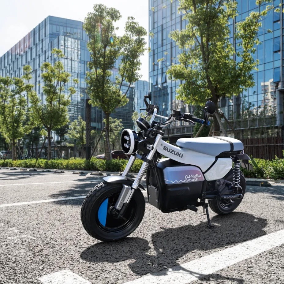 Suzuki e-VanVan - biểu tượng mới của tương lai xanh
