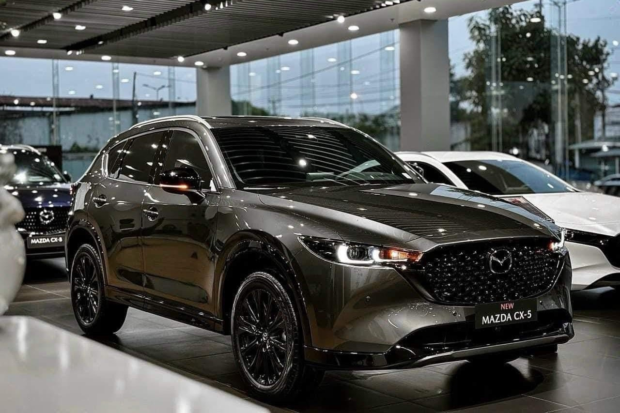 Cuộc đua ở các phân khúc ô tô ăn khách dần ngã ngũ- Ảnh 2. Mazda CX-5 vẫn tỏ ra áp đảo ở phân khúc SUV cỡ C