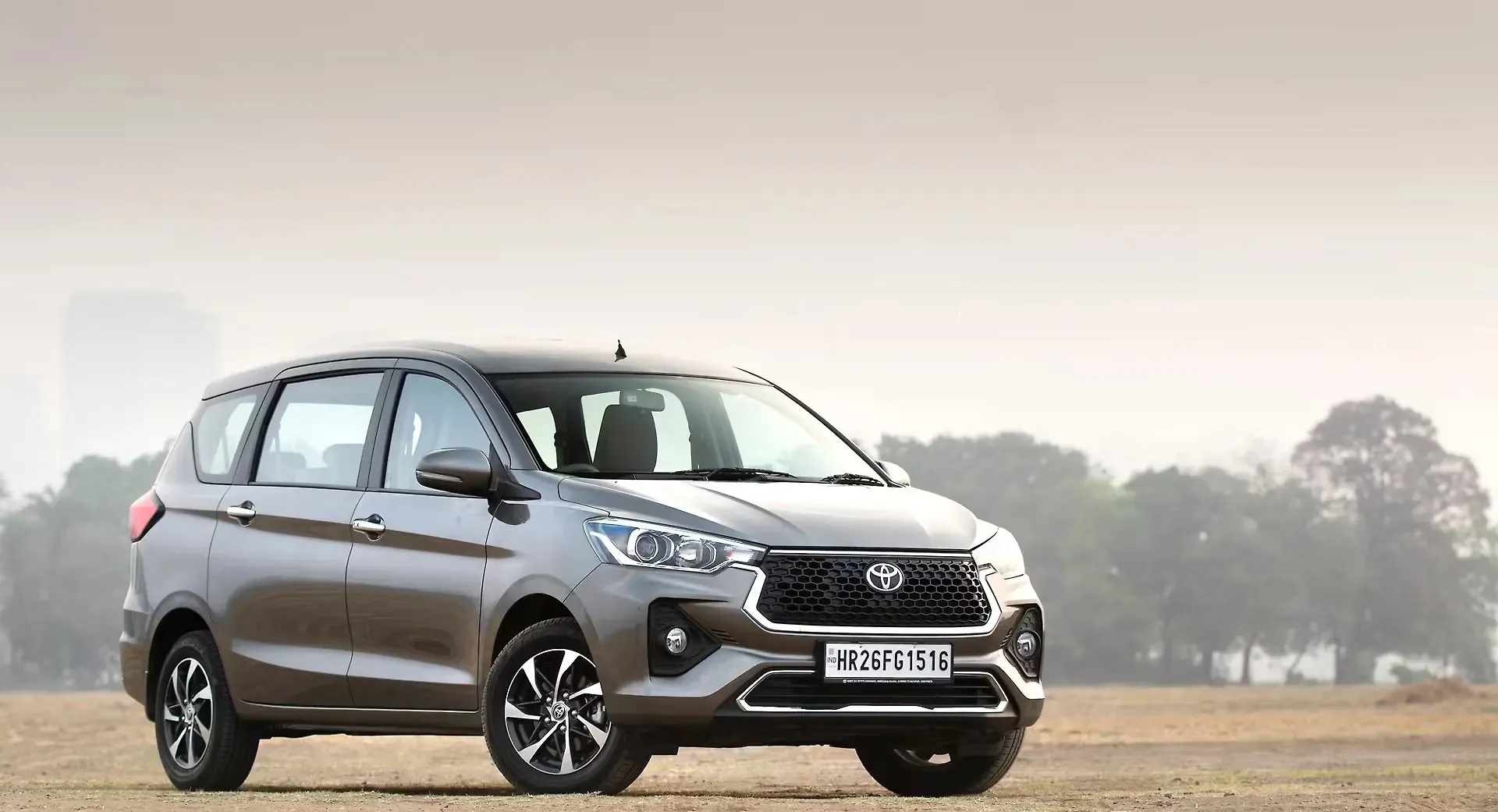 Thiết kế thân xe Toyota Rumion