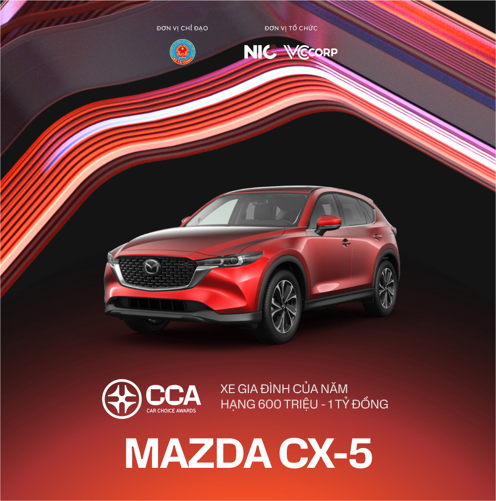 Mazda CX-5 nhận cúp giải thưởng