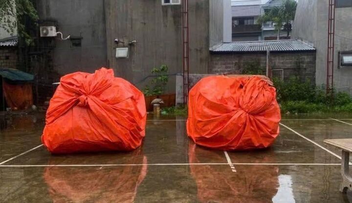Bài viết tìm kiếm xe bị cuốn trôi vì ngập lụt