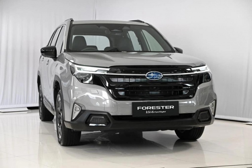 Thiết kế mặt trước Subaru Forester 2026