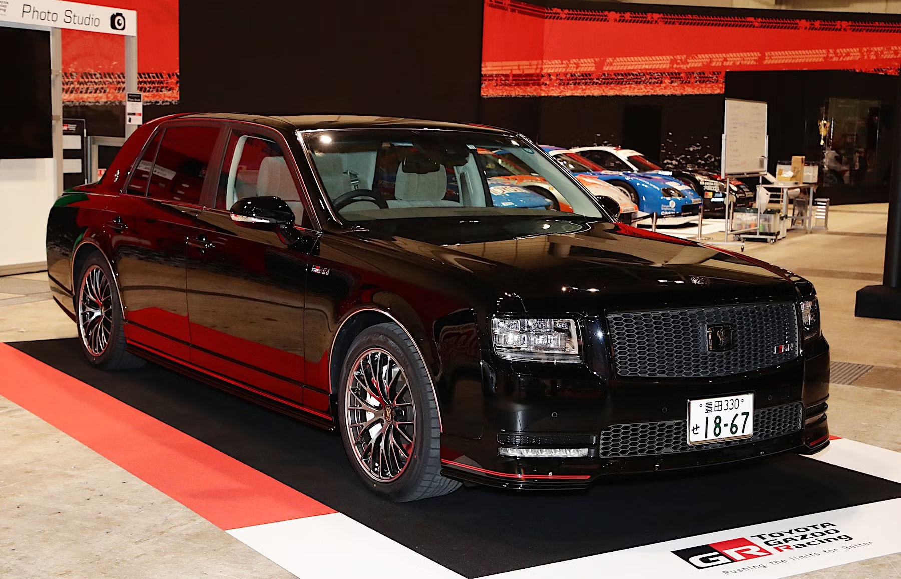 Biến thể Toyota Century đa dạng