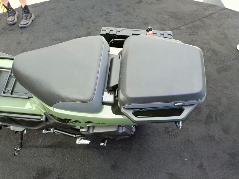 Honda Square X 125: Mẫu xe ga siêu dị, gây sốt giới trẻ với kiểu dáng vuông vức chưa từng có- Ảnh 5. Khả năng vận hành linh hoạt của Honda Square X 125