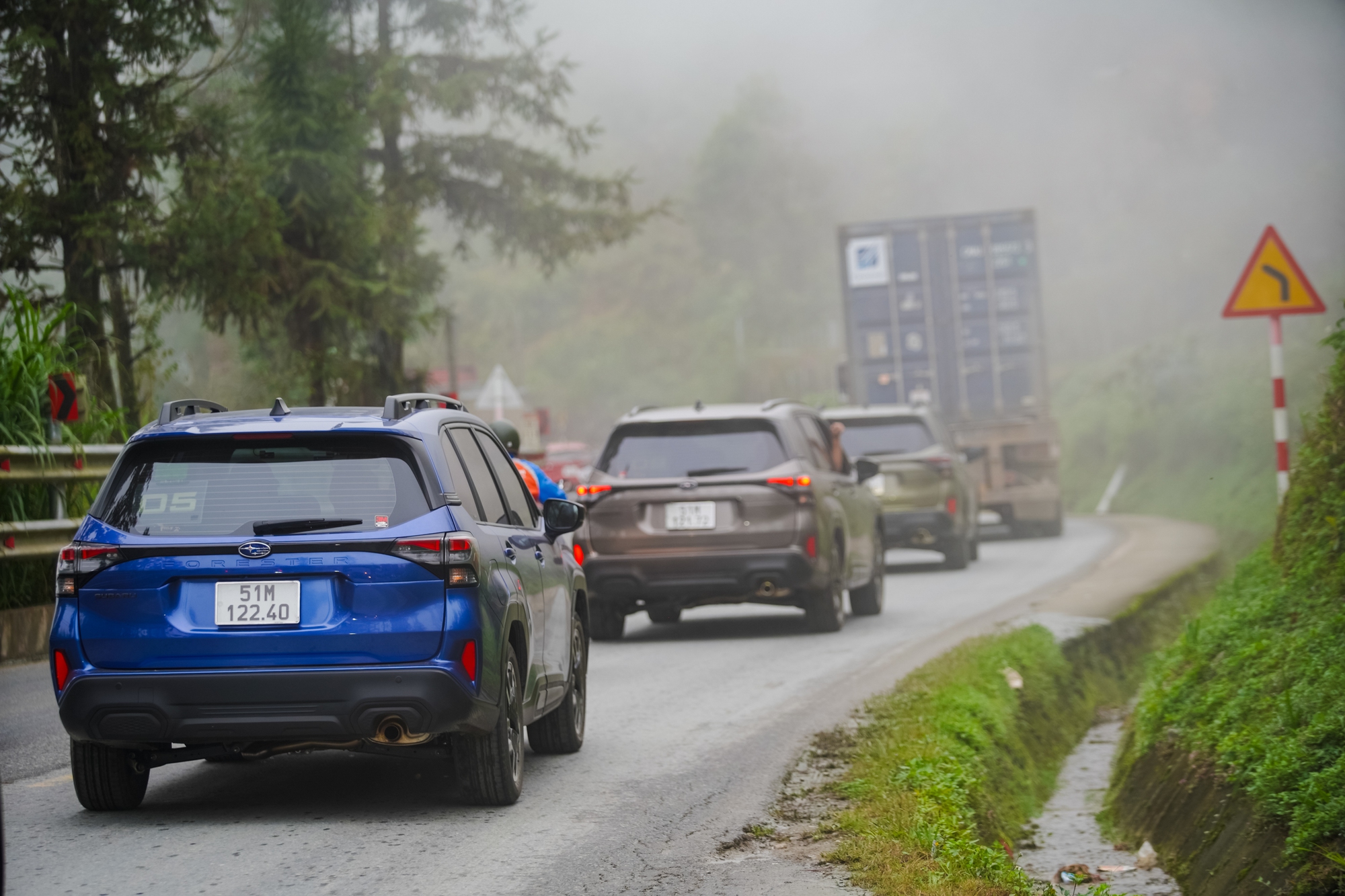 Cầm lái Subaru Forester vừa ra mắt: Động cơ mạnh hơn, tăng tốc tốt hơn nhưng ‘nước hậu’ còn yếu- Ảnh 6. Nước ga sau của Forester không thực sự khỏe