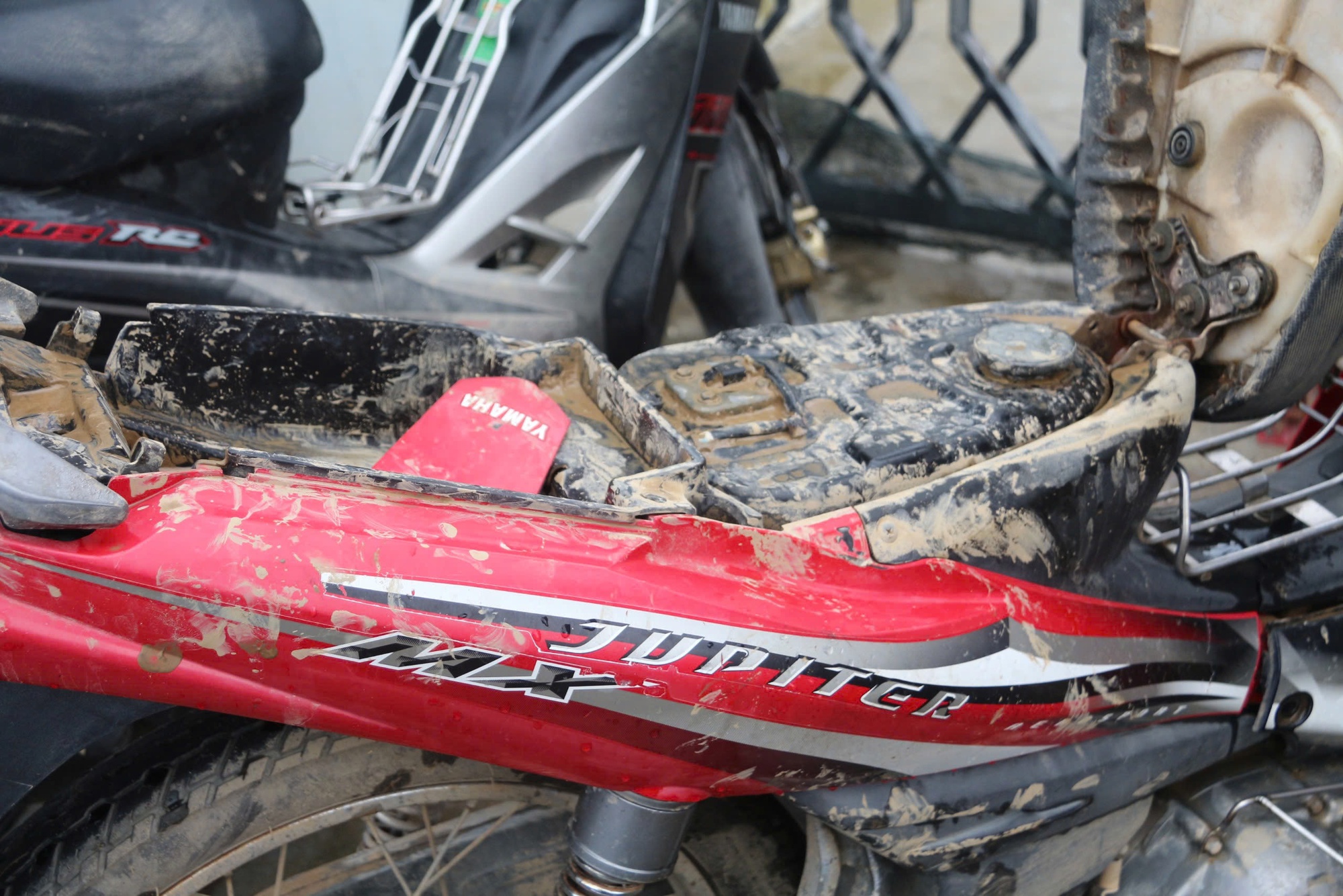 Hoạt động sửa chữa diễn ra liên tục