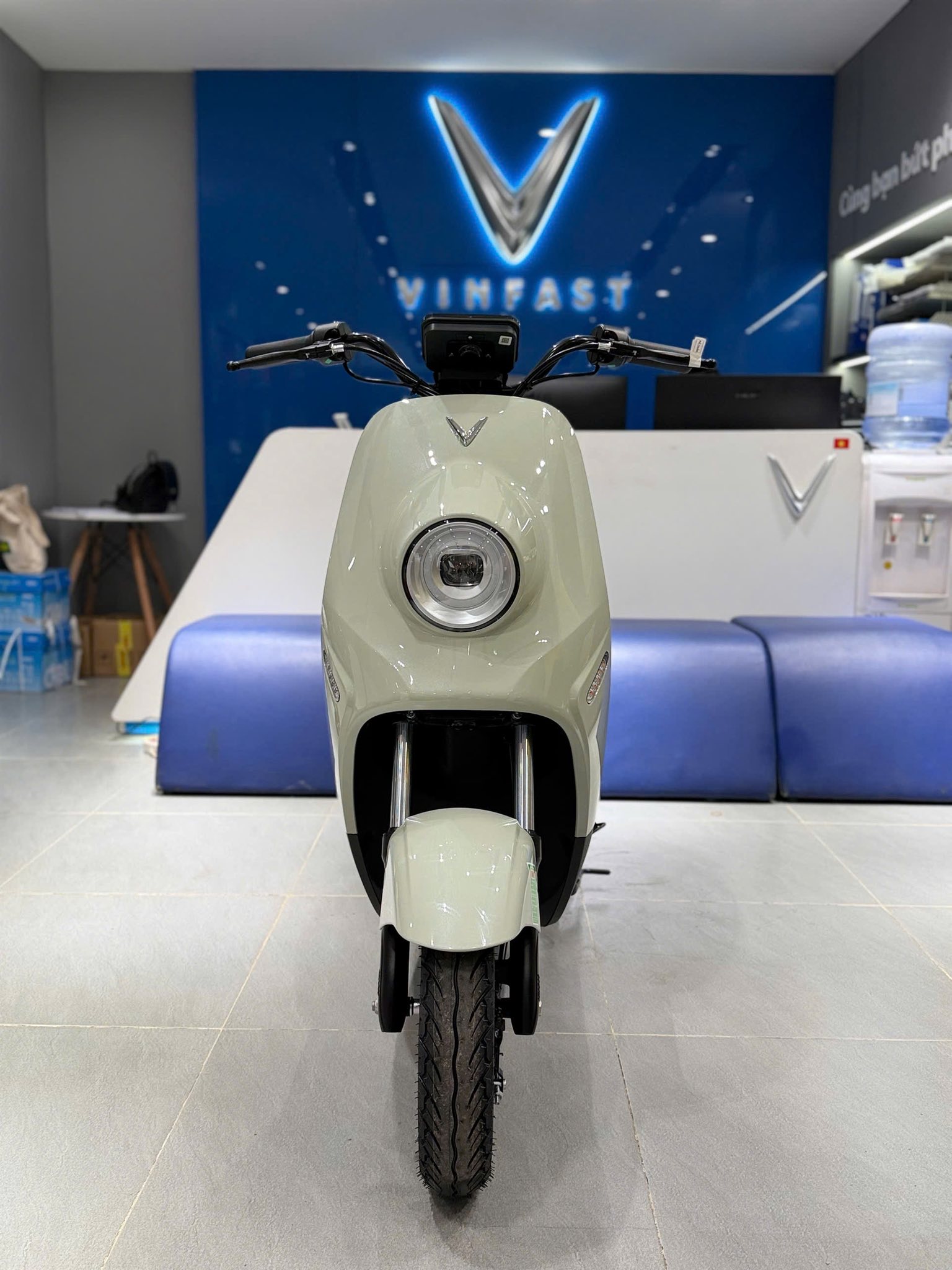 Chi tiết thiết kế và trang bị xe ZGoo và Flazz