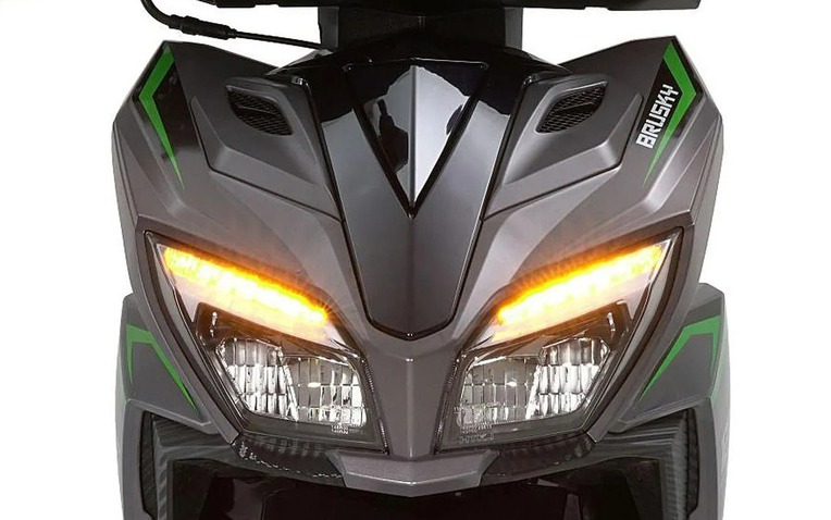 Mẫu xe tay ga giá rẻ của Kawasaki