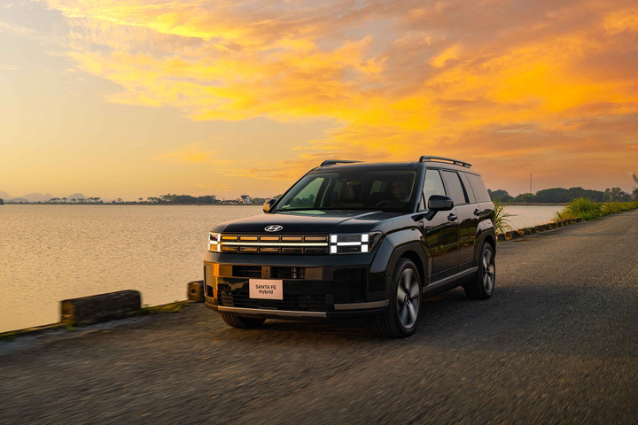 Hyundai Santa Fe phiên bản Hybrid Santa Fe Hybrid tại Việt Nam