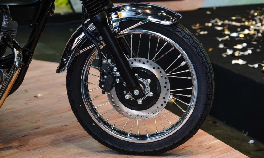 Kawasaki W230 2025 4 Hệ thống treo Kawasaki W230 2025